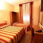 Brignole Hotell Genua
