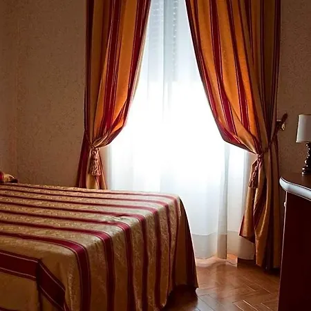 Отель Brignole 3*